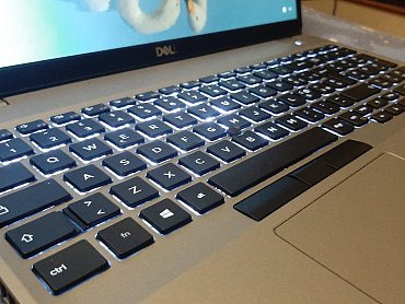 Dell latitude 5511 i7 16gb ram 1tb ssd 10